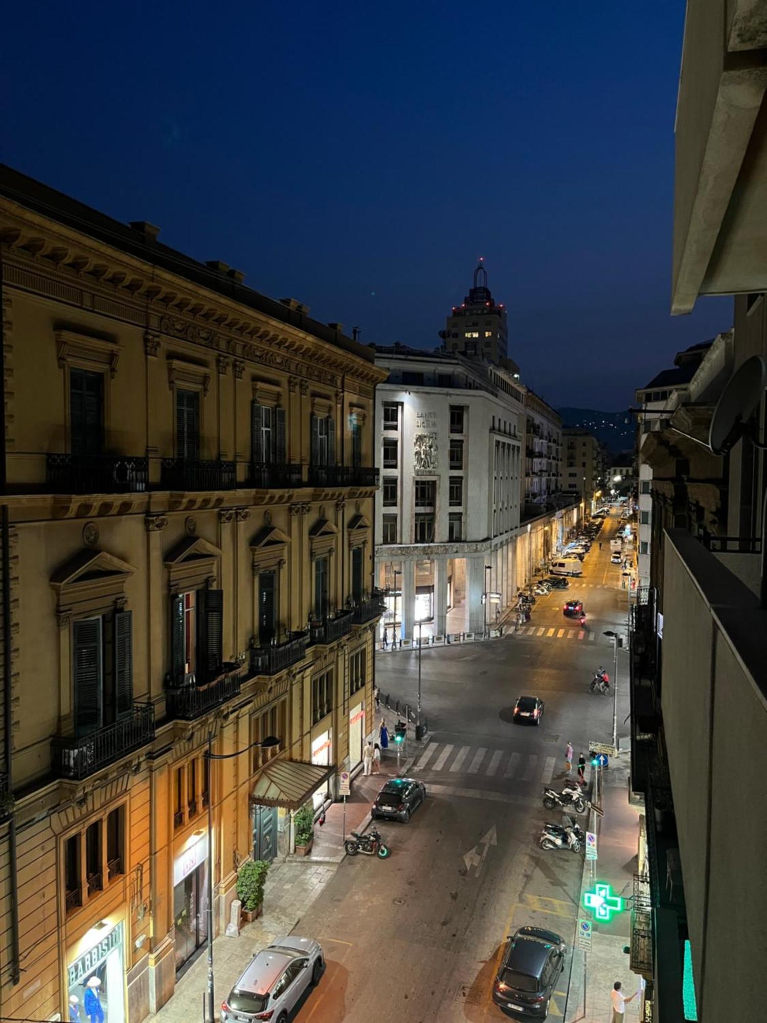 4 Country Side - City Center Palermo Bagian luar foto